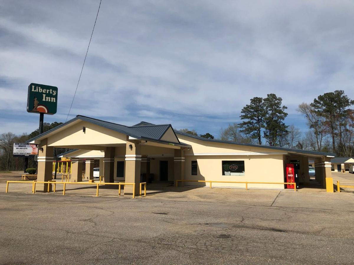 Liberty Inn - Collins エクステリア 写真